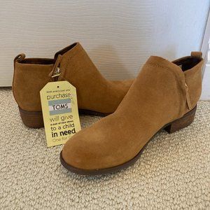 New! TOMS booties